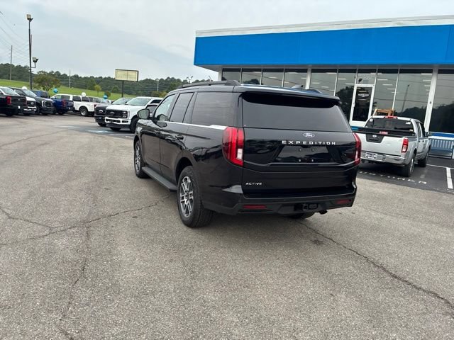 Used 2025 Ford Expedition Active AWD/4WD image 24