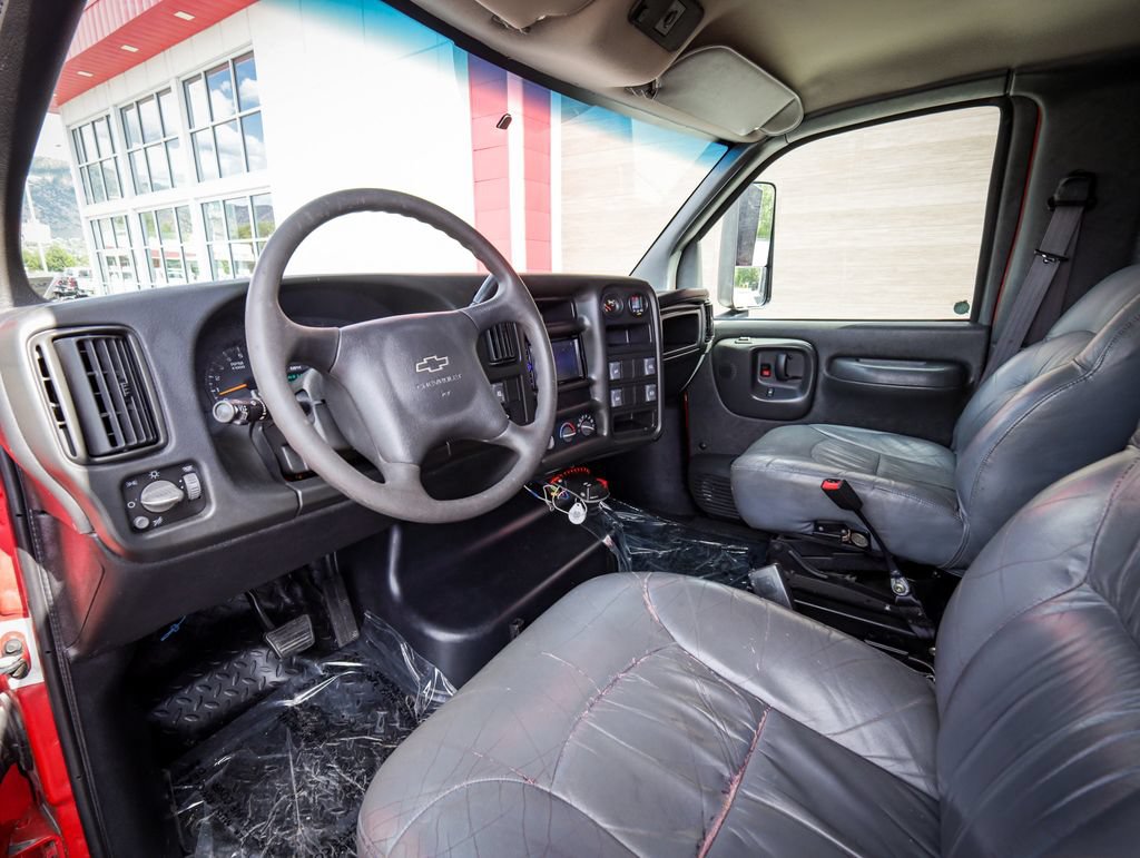 Used 2006 Chevrolet Kodiak C4500 2WD Crew Cab image 12