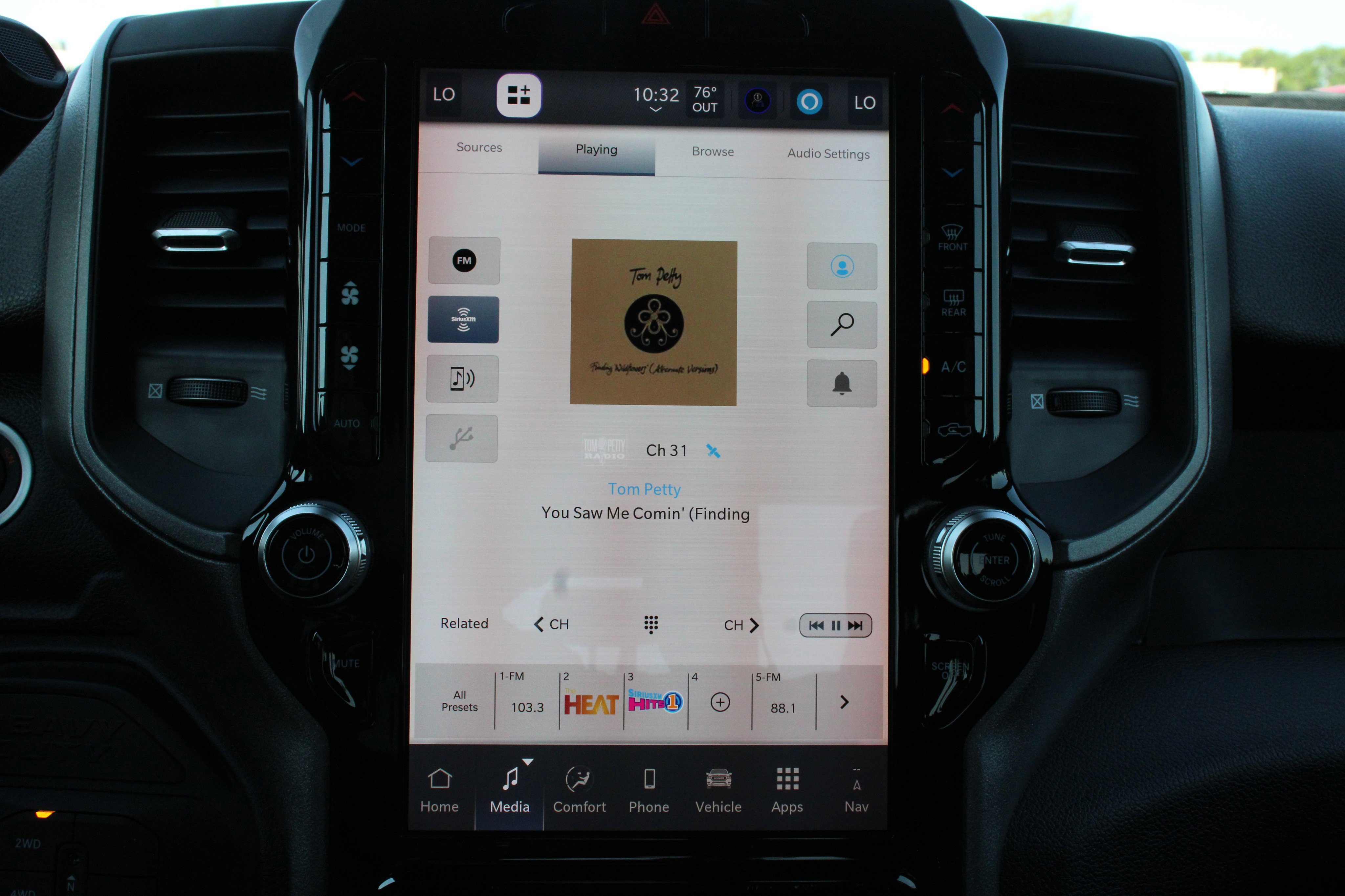 New 2026 RAM 3500 Tradesman image 15