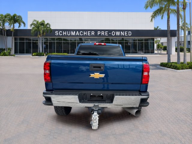 Certified 2019 Chevrolet Silverado 2500 LT w/ LT Convenience Package AWD/4WD image 5