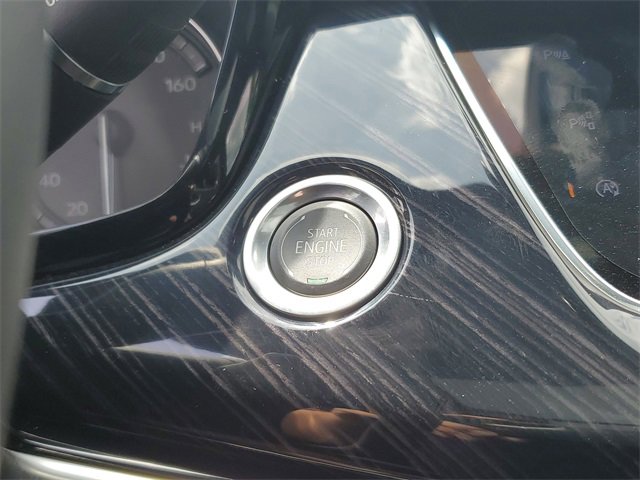 New 2025 Cadillac XT6 Premium Luxury w/ Technology Package image 18