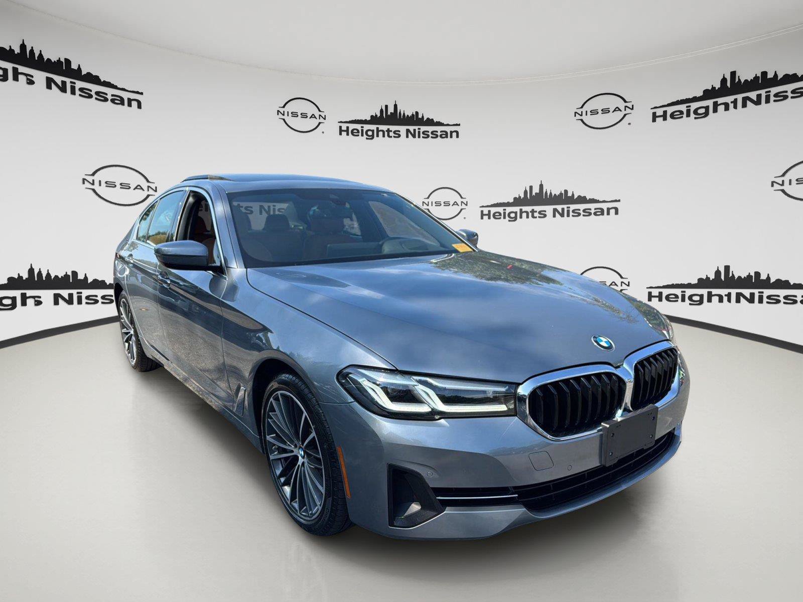 Used 2023 BMW 540i xDrive w/ Premium Package AWD/4WD image 11