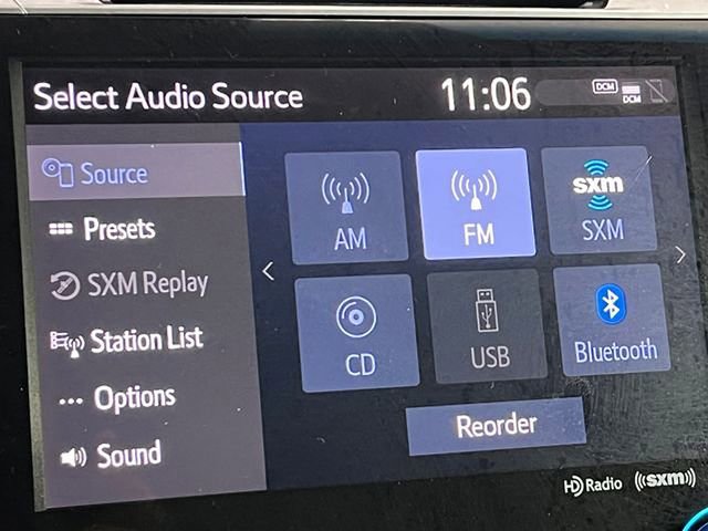 Used 2020 Toyota Camry XLE image 28