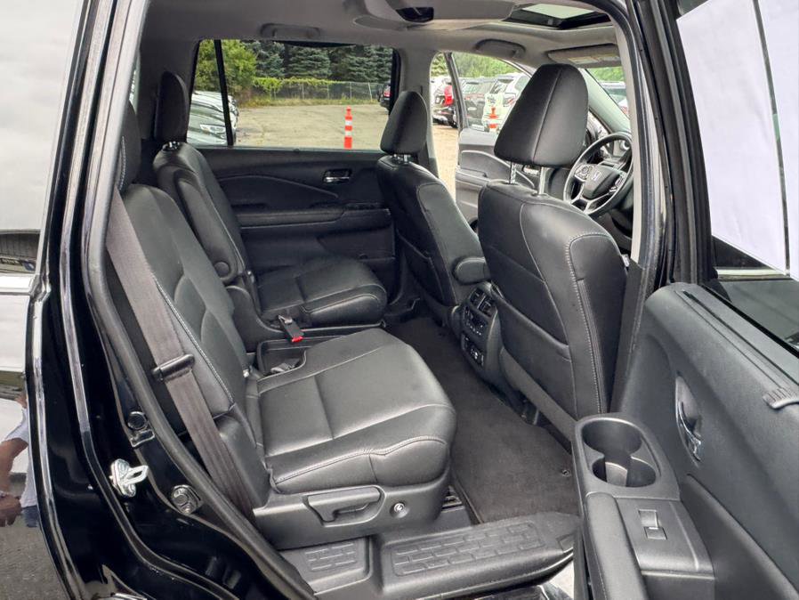 Used 2022 Honda Pilot Touring image 21