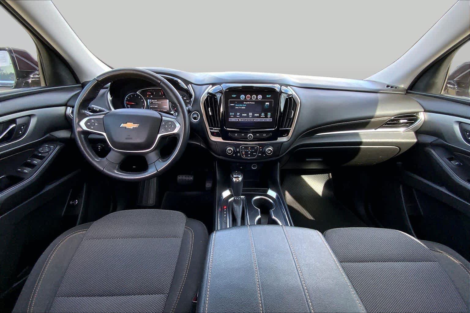 Used 2018 Chevrolet Traverse LT FWD image 15