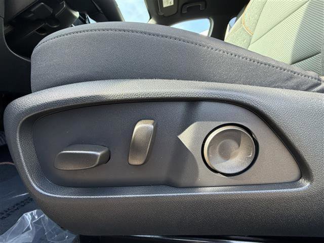 New 2026 GMC Terrain AT4 w/ Convenience Package III image 15