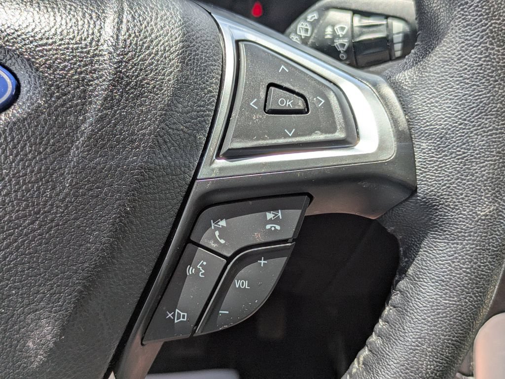 Used 2022 Ford Edge SEL w/ Convenience Package AWD/4WD image 17