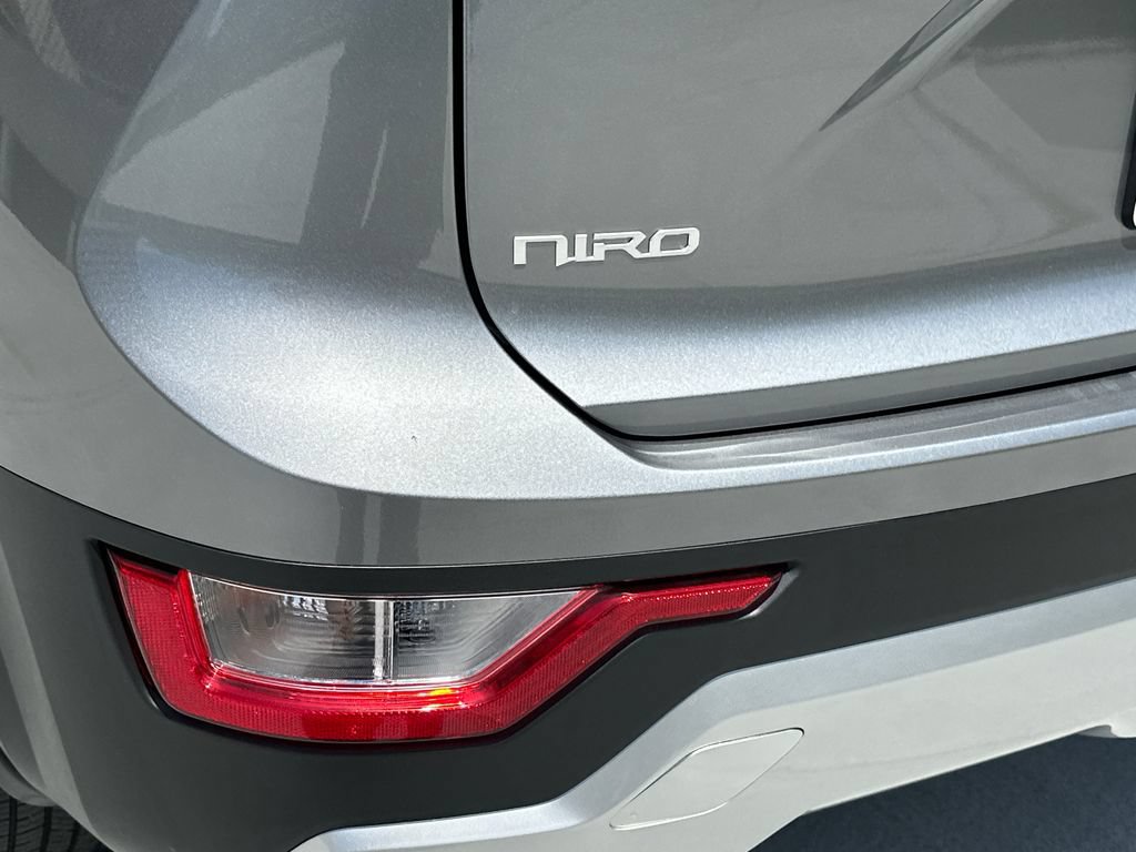 New 2026 Kia Niro LX FWD image 5