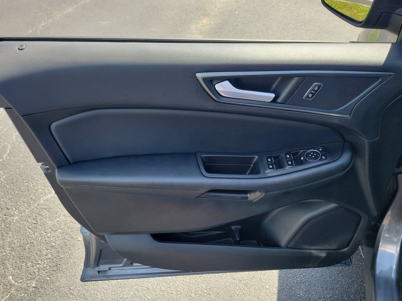 Certified 2024 Ford Edge SE AWD/4WD image 13