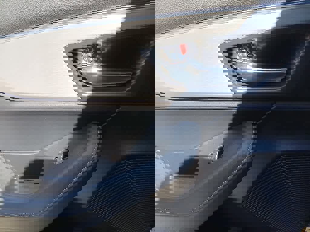 Used 2023 Acura MDX SH-AWD w/ Technology Package image 19