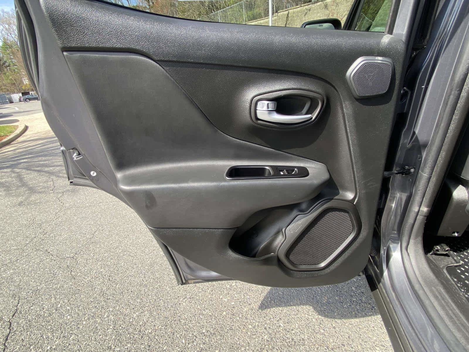 Used 2022 Jeep Renegade Limited w/ Sun, Sound & Wheels Group AWD/4WD image 30