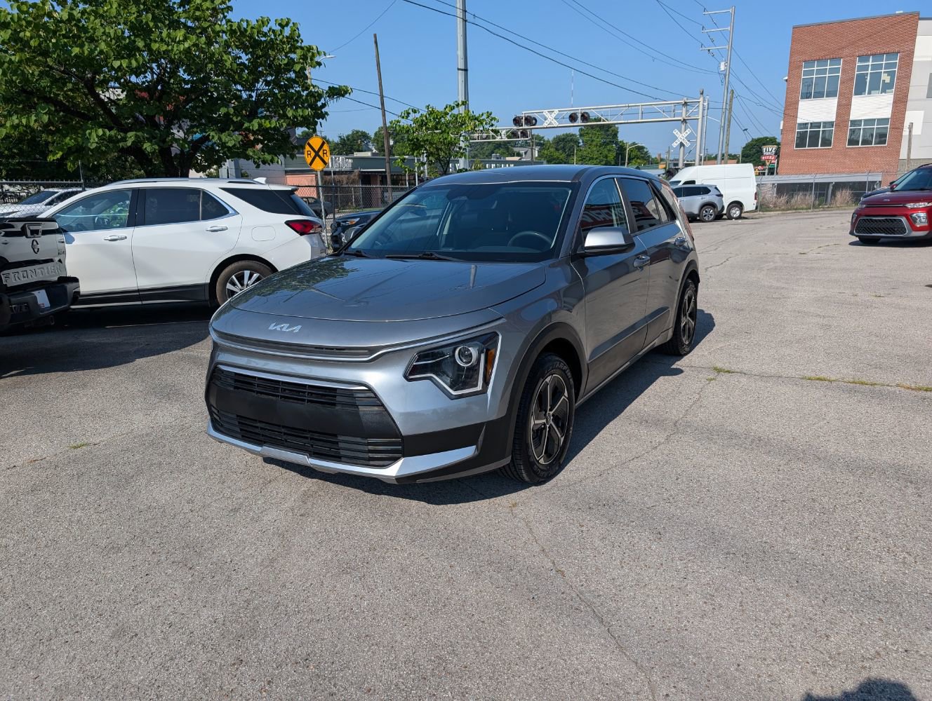 Used 2023 Kia Niro LX