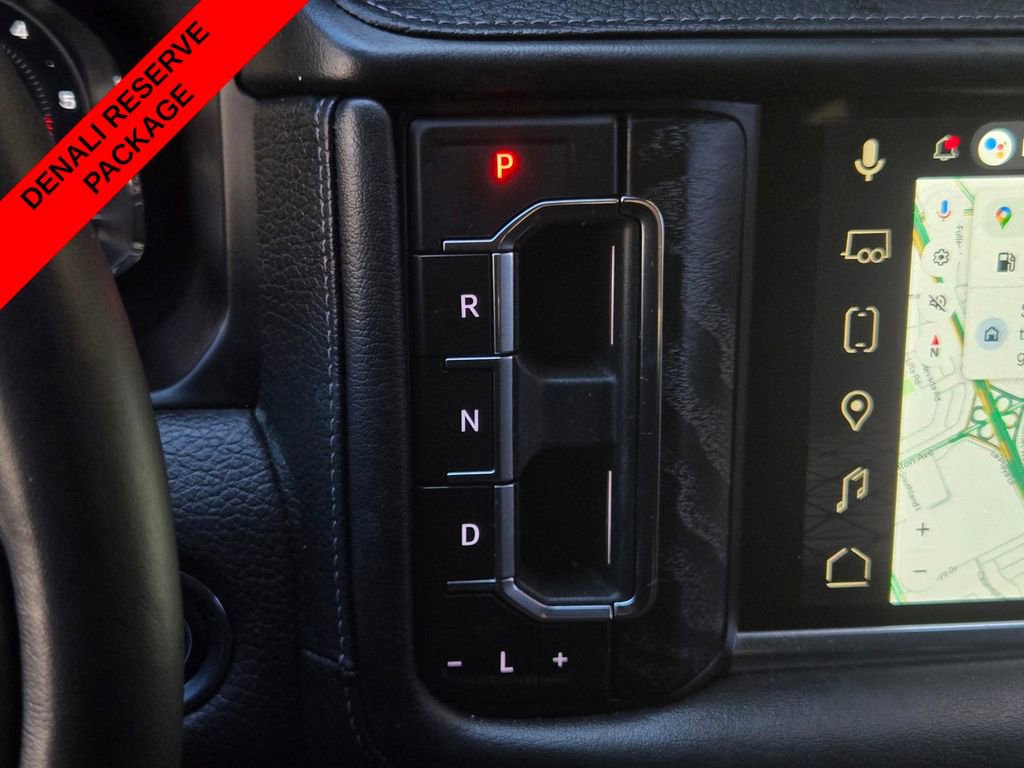 Used 2023 GMC Yukon Denali w/ Denali Reserve Package image 33