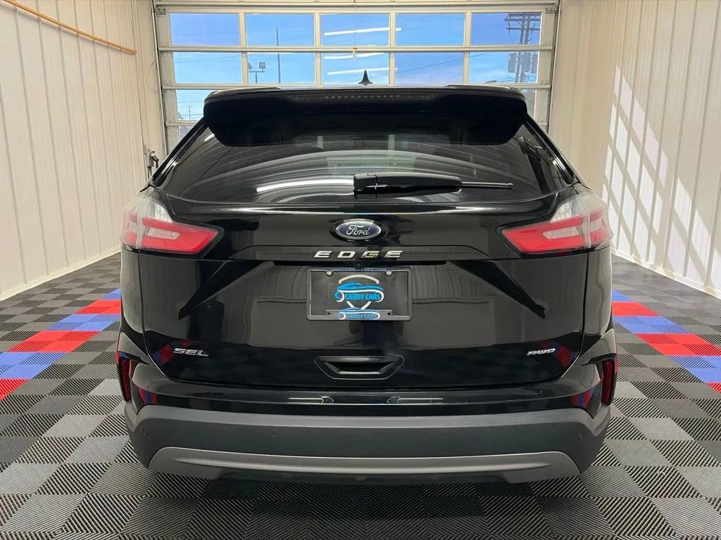 Used 2024 Ford Edge SEL AWD/4WD image 5