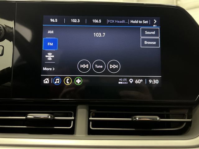 Used 2025 Chevrolet Trax RS w/ Sunroof Package image 18