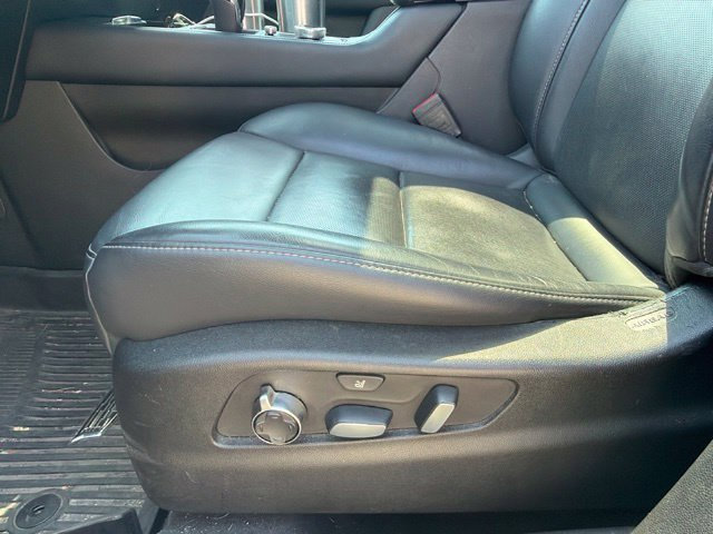 Used 2020 Cadillac XT4 Premium Luxury FWD image 9