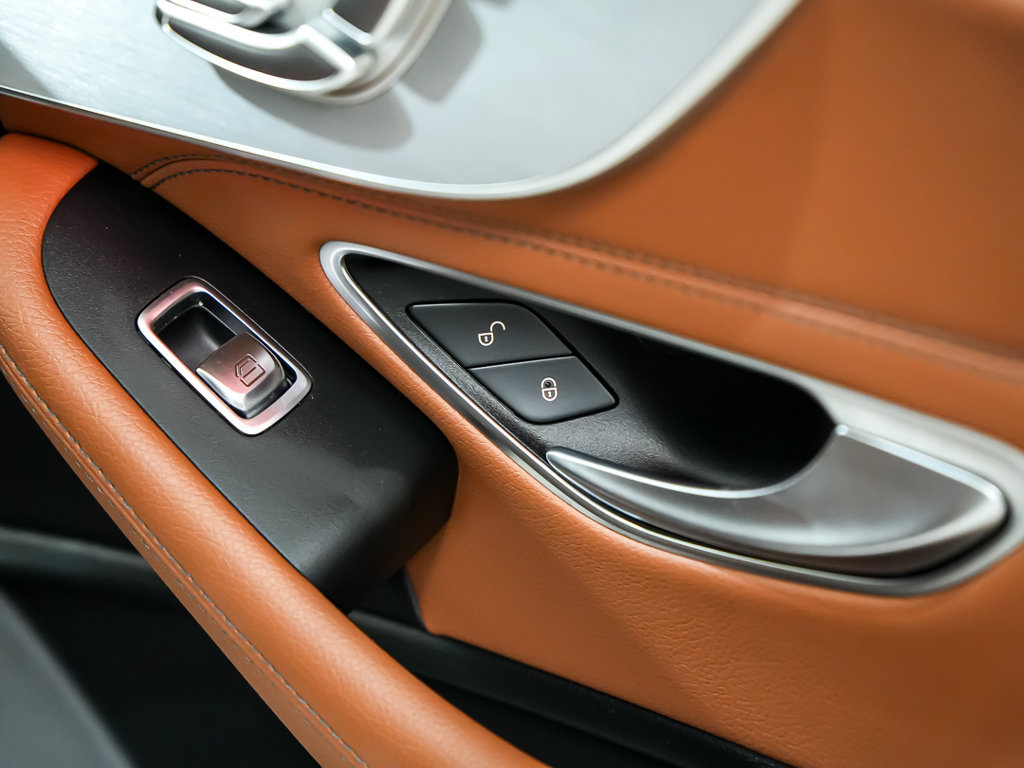Used 2019 Mercedes-Benz C 300 4MATIC Coupe image 17