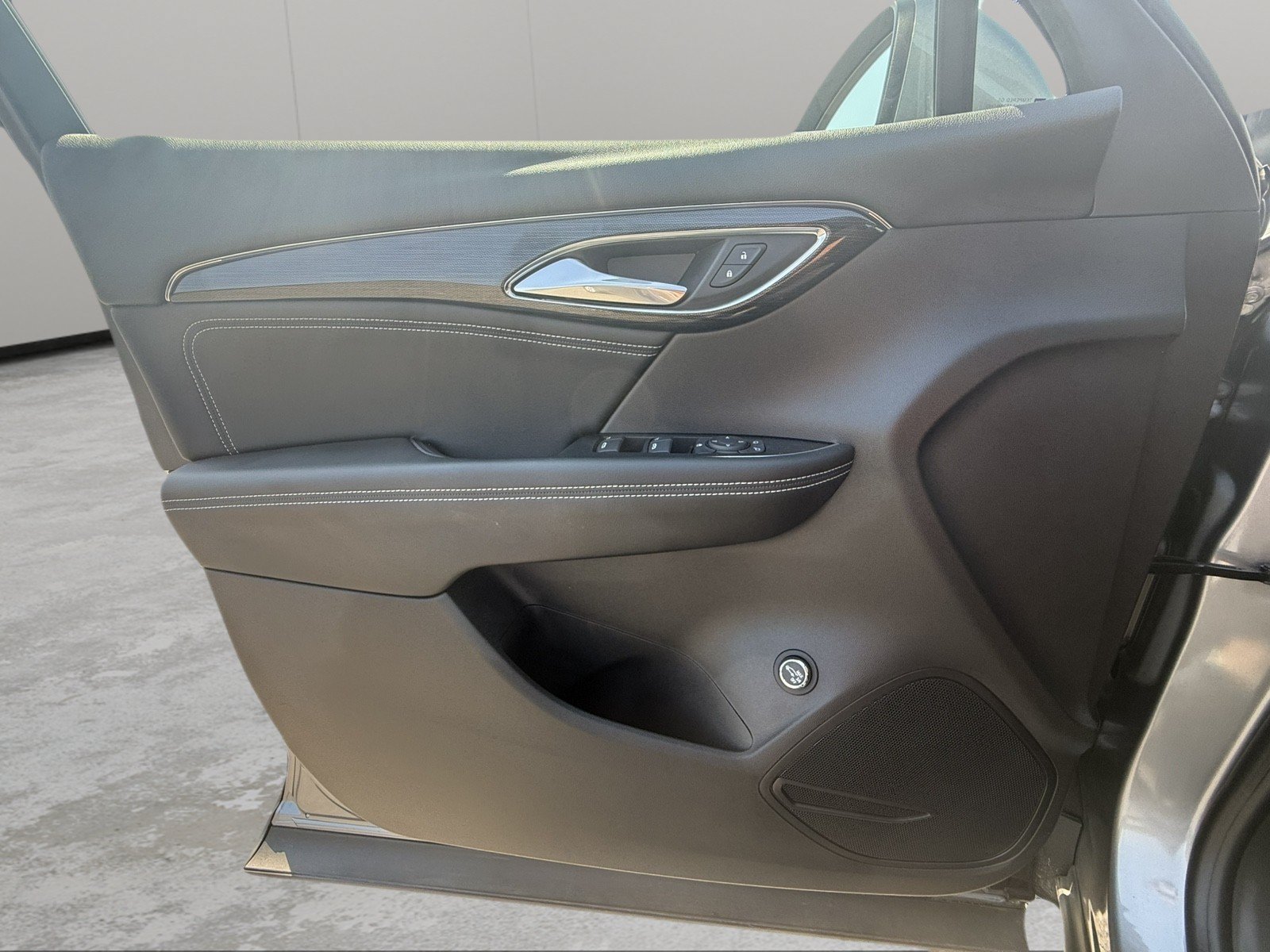Used 2021 Buick Envision Preferred FWD image 26