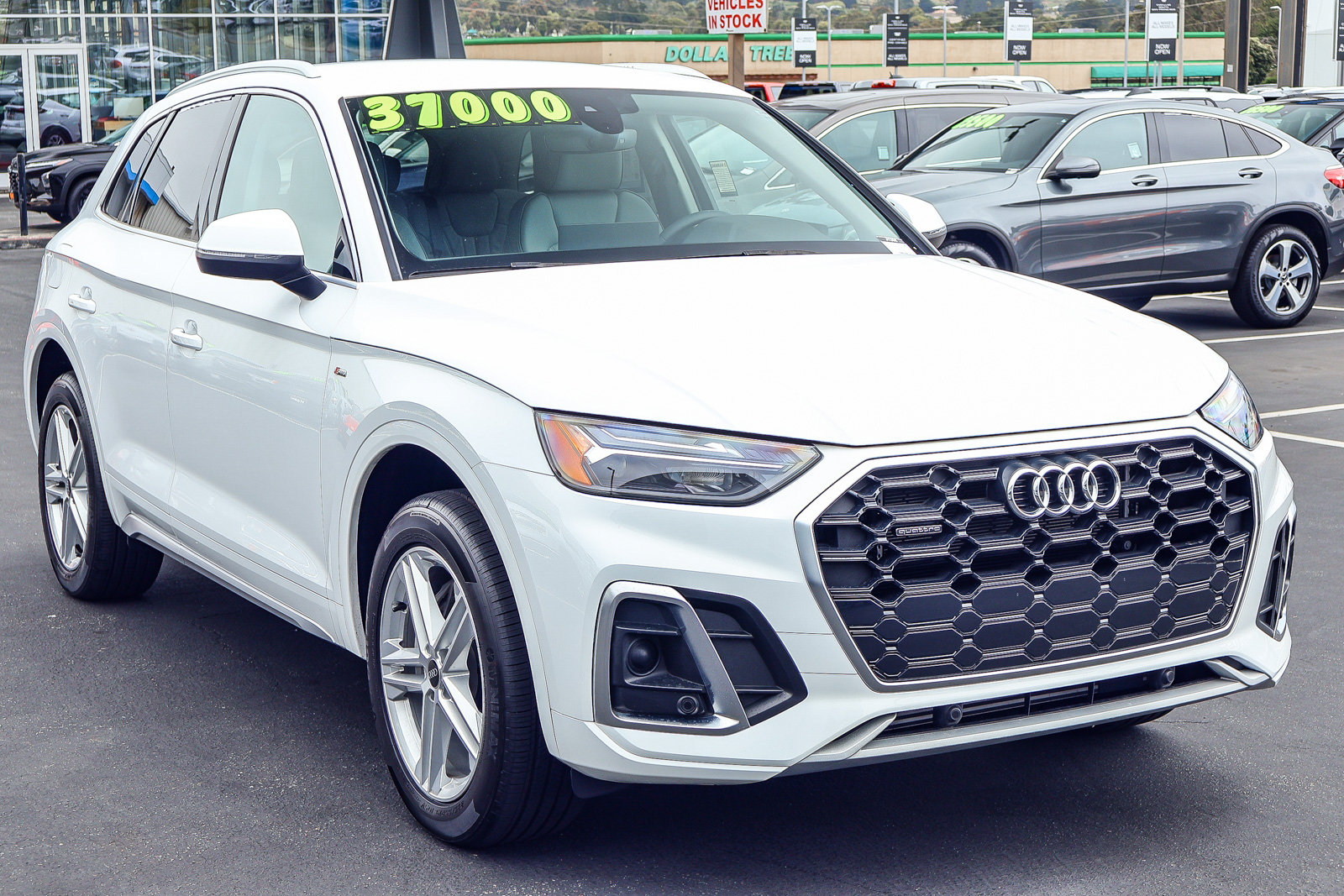 Used 2023 Audi Q5 e Premium AWD/4WD image 18