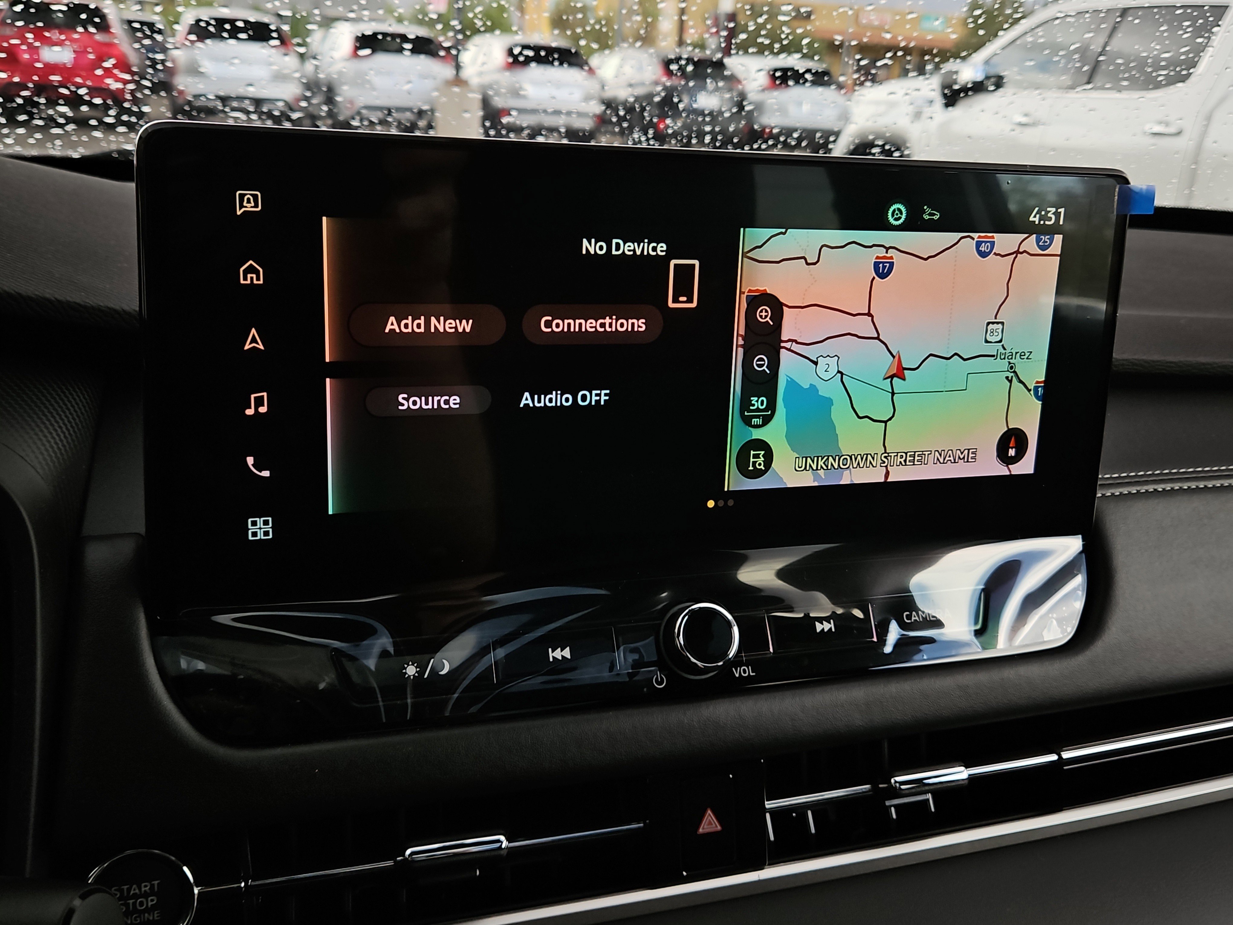 New 2025 Mitsubishi Outlander SE image 15