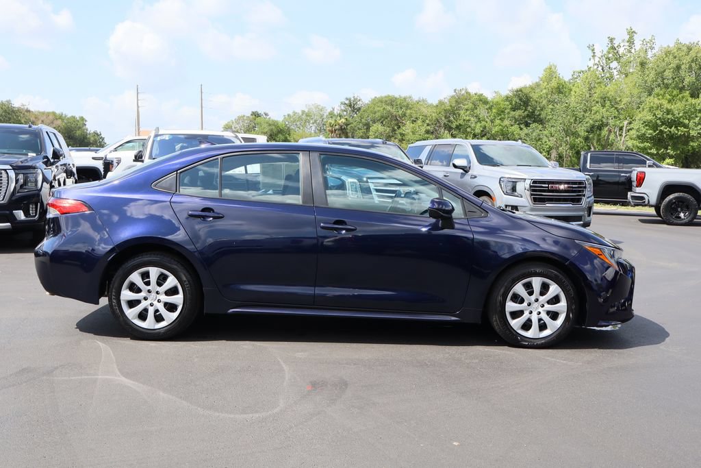 Used 2024 Toyota Corolla LE FWD image 10
