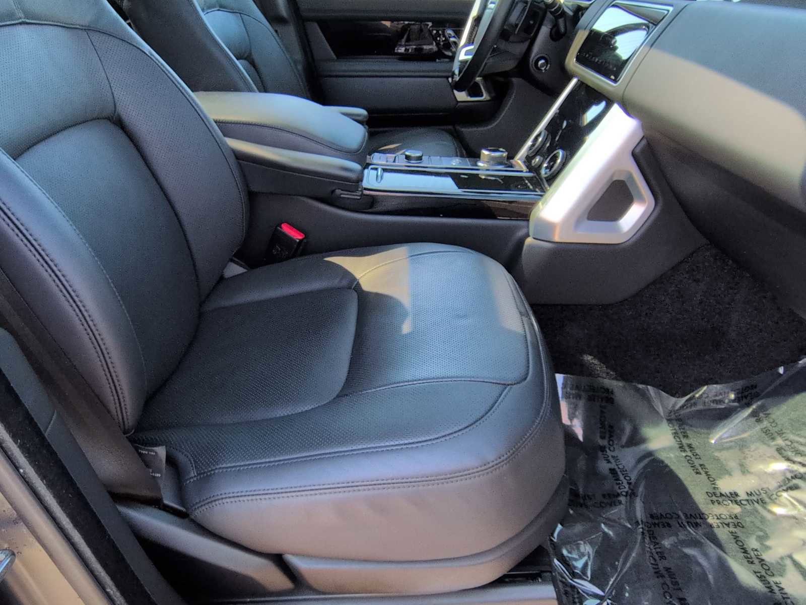 Used 2021 Land Rover Range Rover P525 Westminster Edition LWB image 24