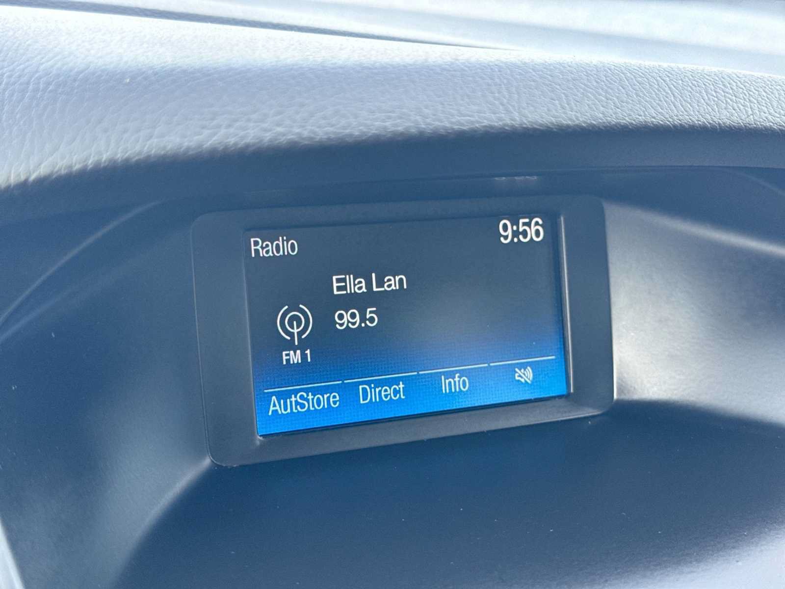 Used 2018 Ford Focus S FWD image 27