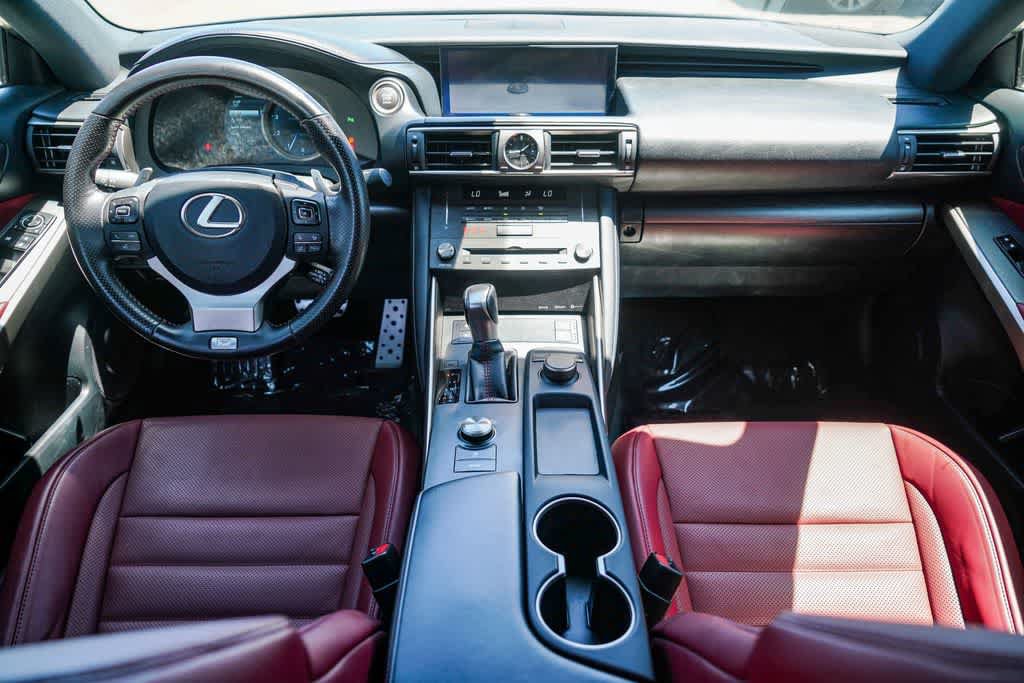 Used 2020 Lexus IS 300 F Sport w/ F Sport Package RWD image 11