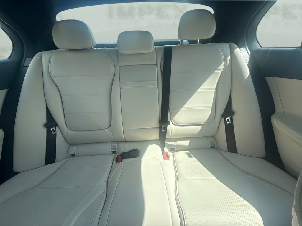 Used 2023 Mercedes-Benz C 300 Sedan w/ Exclusive Trim Package image 7