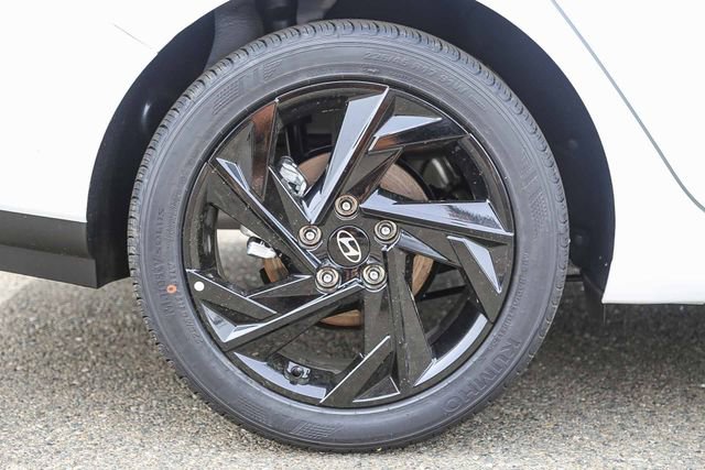 New 2026 Hyundai Elantra Sport FWD image 13