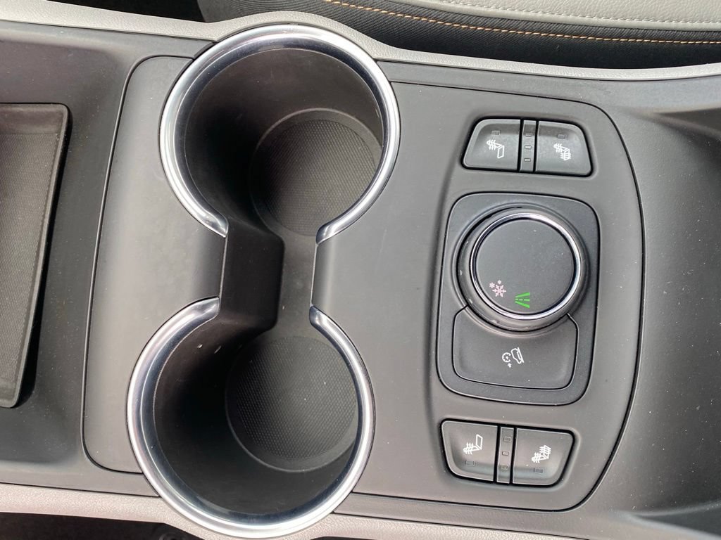 Used 2018 GMC Terrain SLT w/ Preferred Package FWD image 18