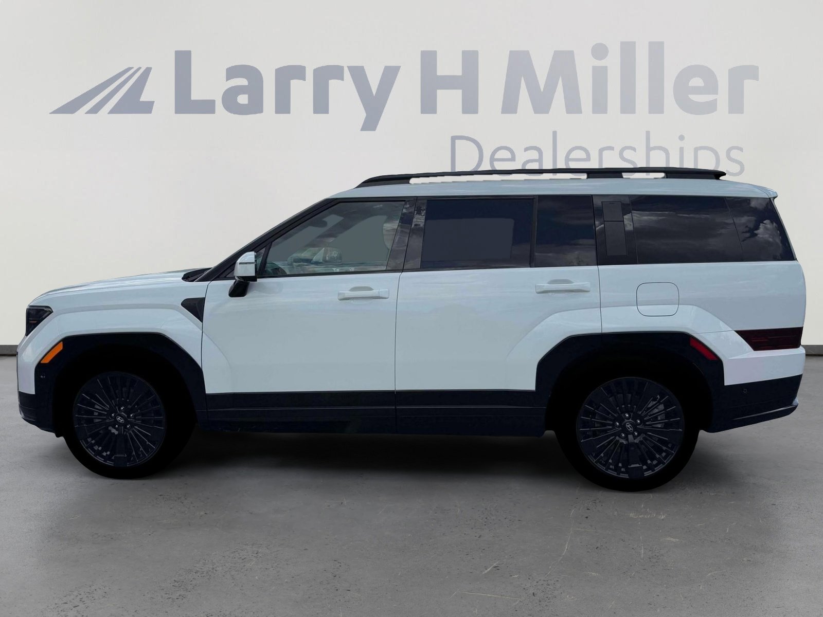 New 2026 Hyundai Santa Fe Calligraphy AWD/4WD image 3