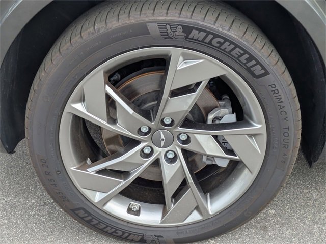 Used 2025 Genesis Electrified GV70 Advanced image 11