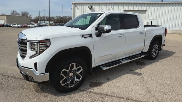 New 2026 GMC Sierra 1500 SLT w/ SLT Premium Plus Package AWD/4WD image 4