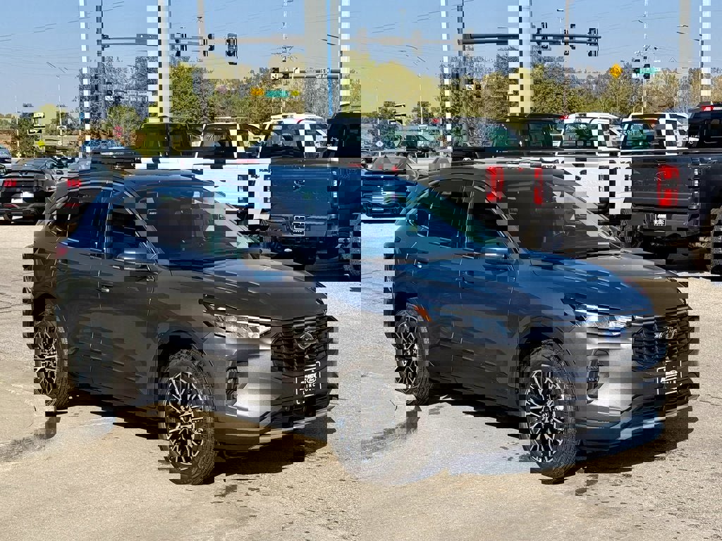 New 2026 Ford Escape SE image 6