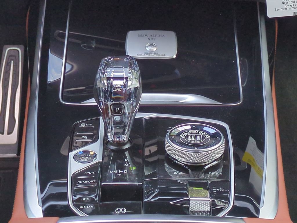 New 2026 BMW ALPINA XB7 AWD/4WD image 19