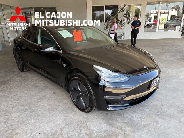 Used 2019 Tesla Model 3 Standard Range Plus RWD image 1