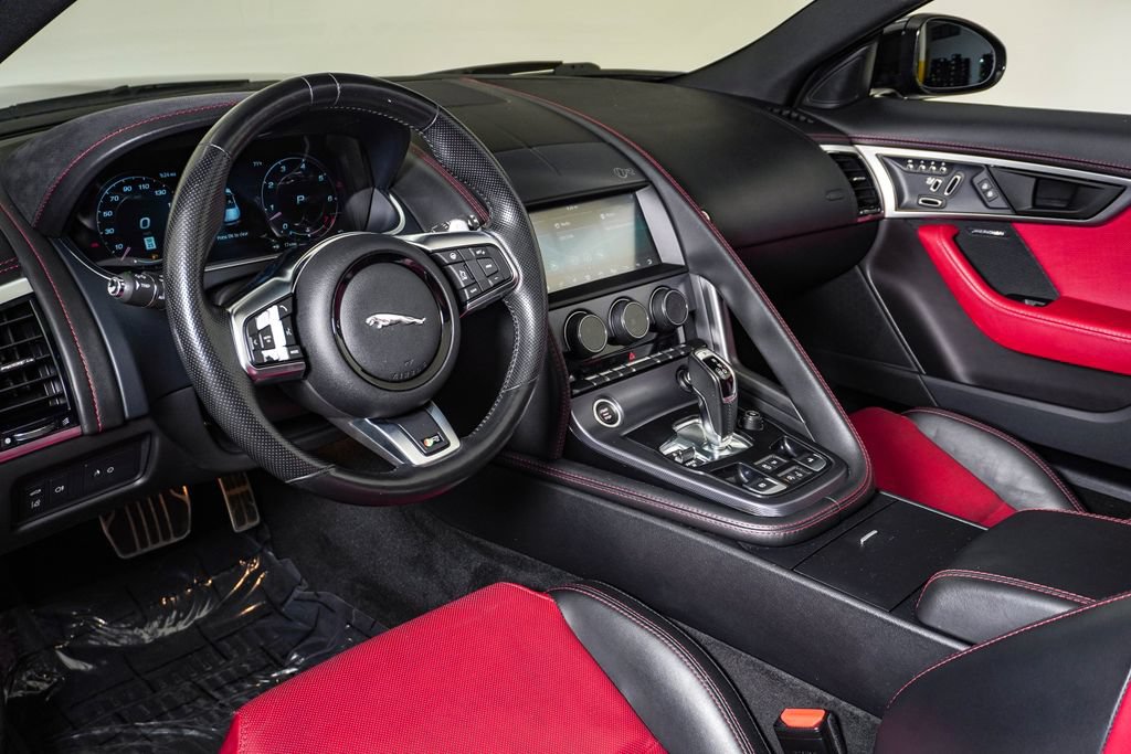 Used 2021 Jaguar F-TYPE R AWD/4WD image 22