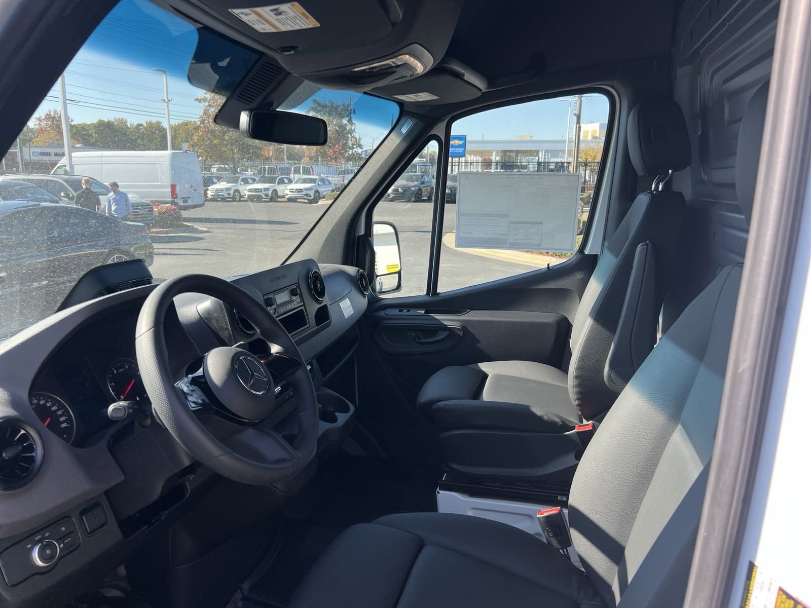 New 2025 Mercedes-Benz Sprinter 2500 image 18