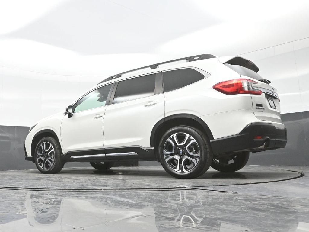 Used 2023 Subaru Ascent Limited AWD/4WD image 31