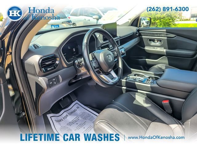 Used 2023 Honda Pilot Elite image 11