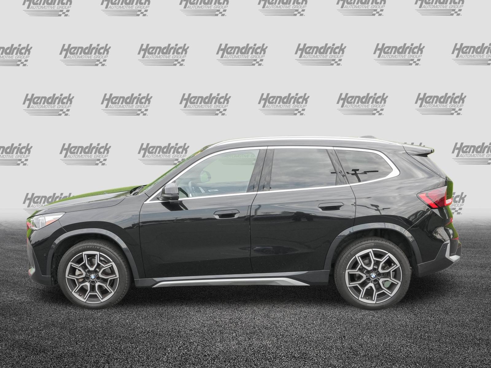 Certified 2025 BMW X1 xDrive28i AWD/4WD image 6