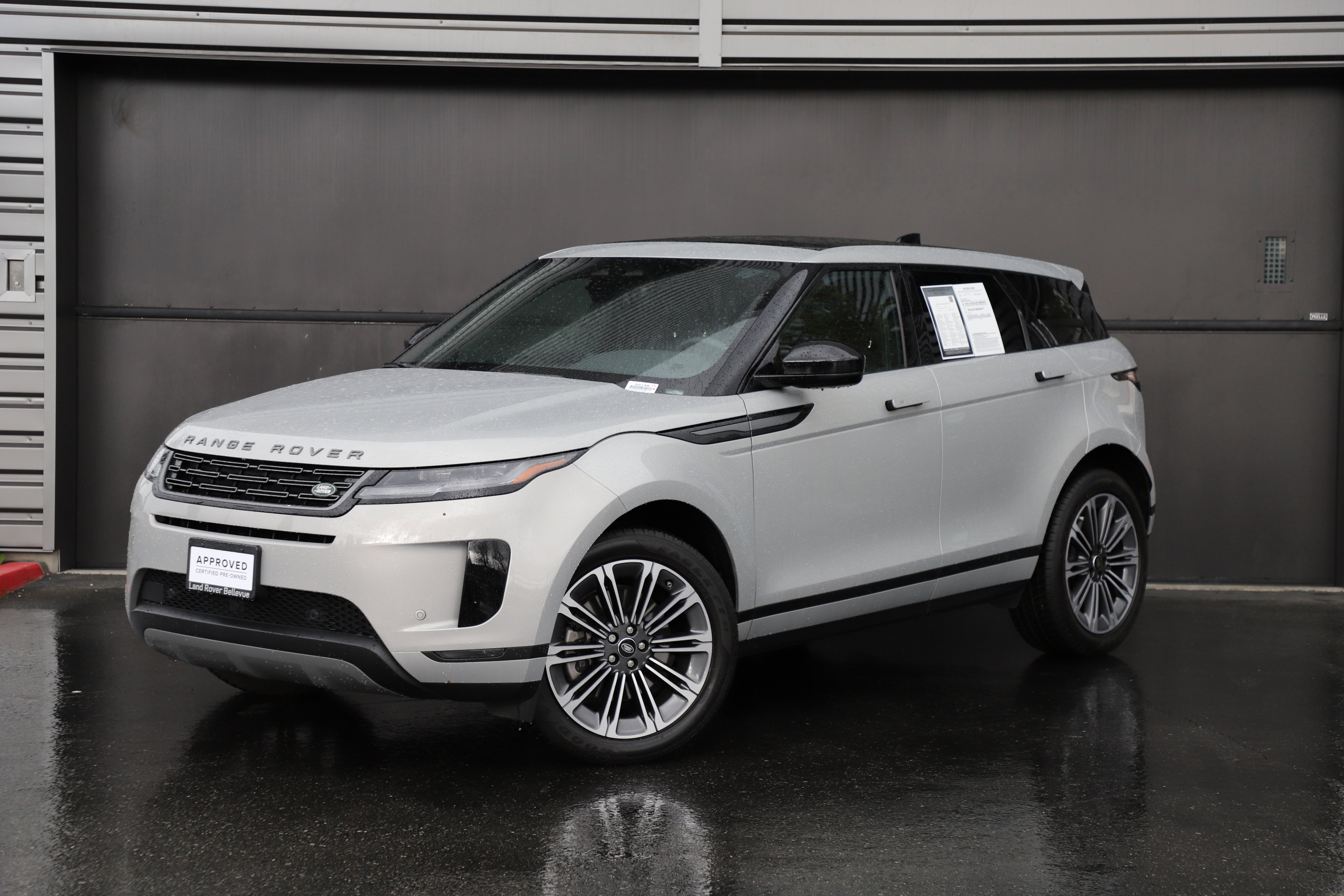 Certified 2025 Land Rover Range Rover Evoque S AWD/4WD image 1