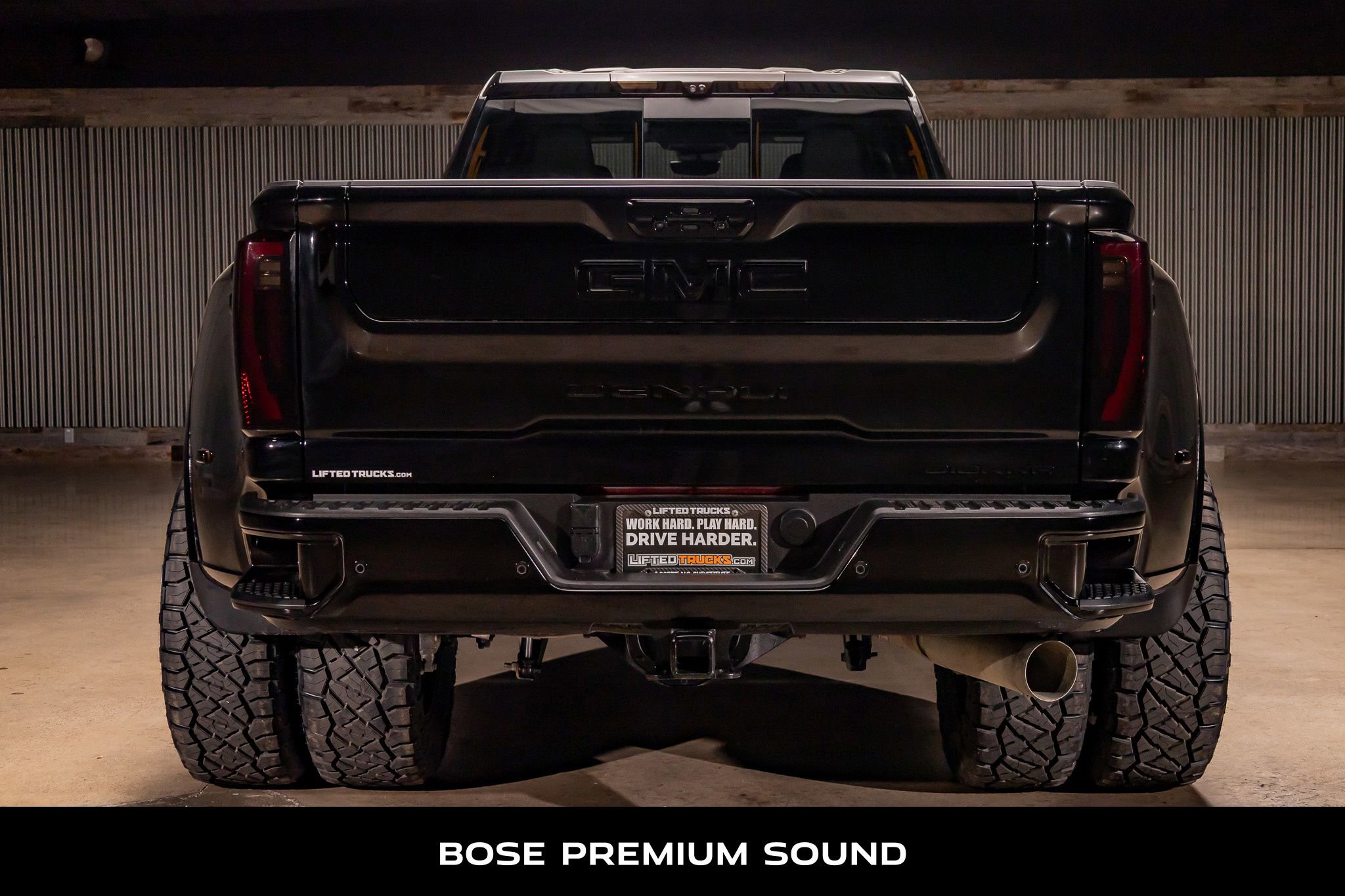 Used 2025 GMC Sierra 3500 Denali w/ Denali Reserve Package image 7