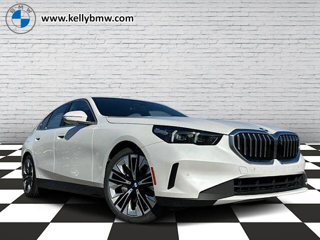 Certified 2024 BMW 540i xDrive w/ Premium Package image 1