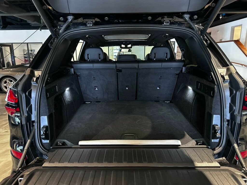 Used 2024 BMW X5 xDrive40i w/ M Sport Package AWD/4WD image 22
