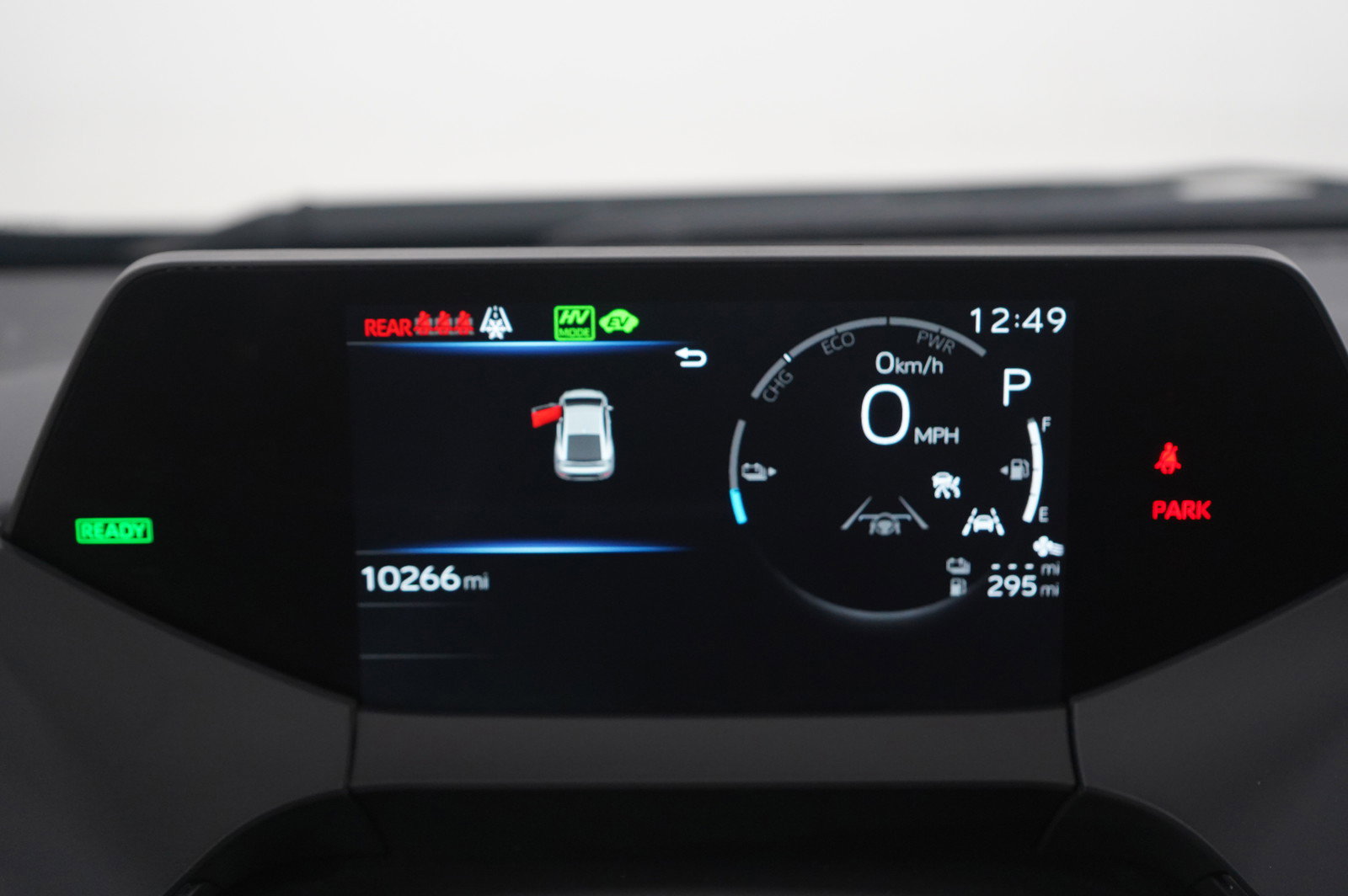 Used 2025 Toyota Prius Plug-In Hybrid FWD image 19