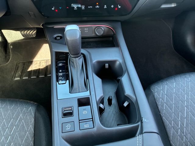 New 2026 Nissan Sentra SV w/ SV Convenience Package FWD image 18