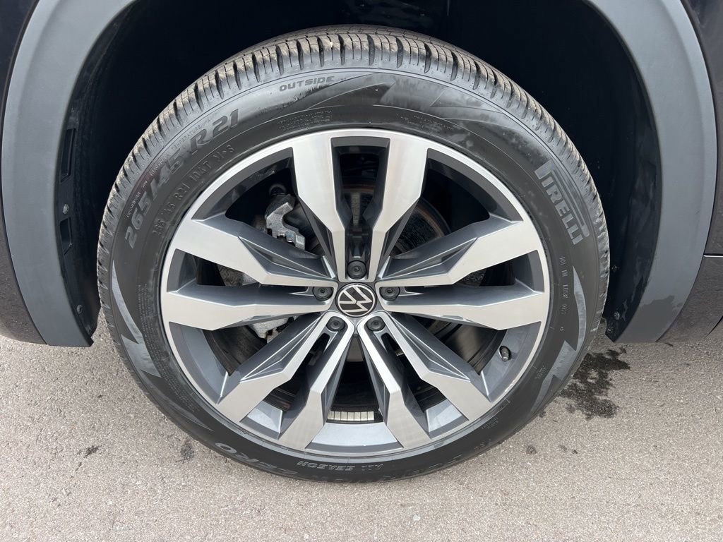 Used 2023 Volkswagen Atlas SEL Premium image 8