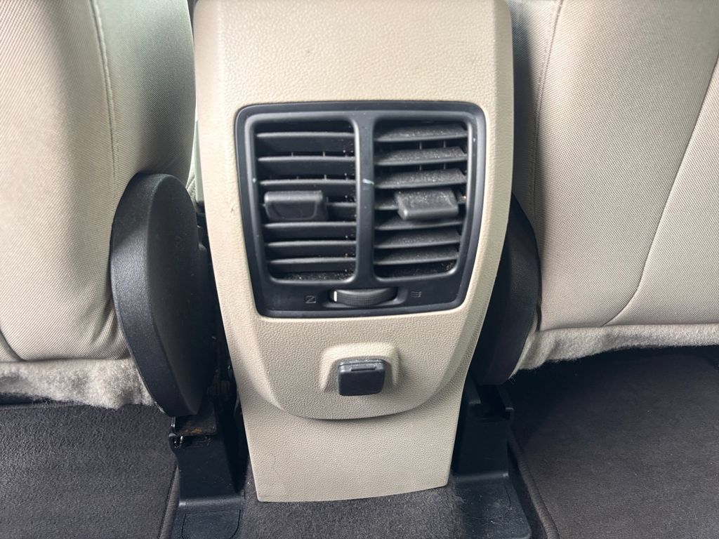Used 2017 Ford Escape SE AWD/4WD image 14